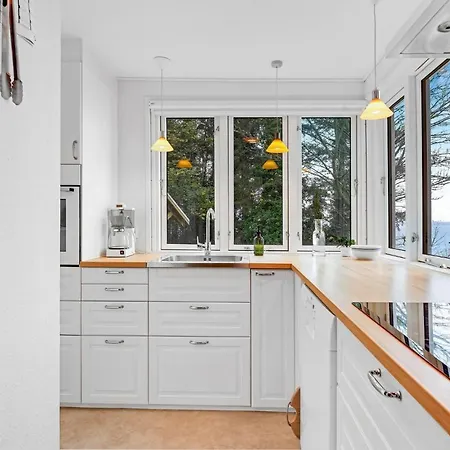 Awesome In With Kitchen Обенро