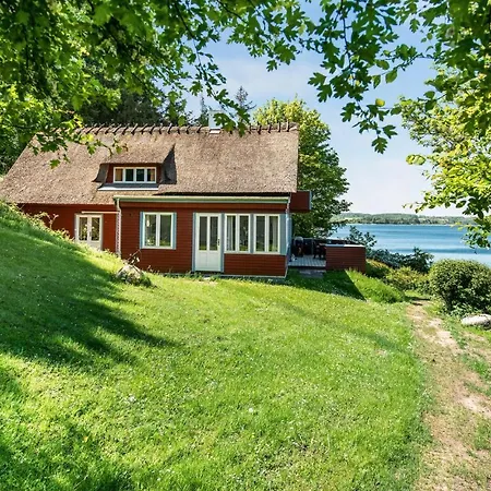 Awesome In With Kitchen Holiday home *
