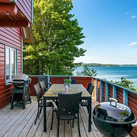 Awesome In With Kitchen Holiday home