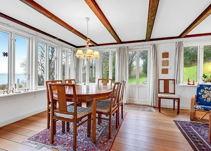 Awesome In With Kitchen 別荘 オーベンロー